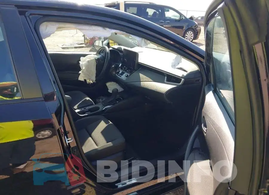5YFB4MDE9RP142540 Photo# 5