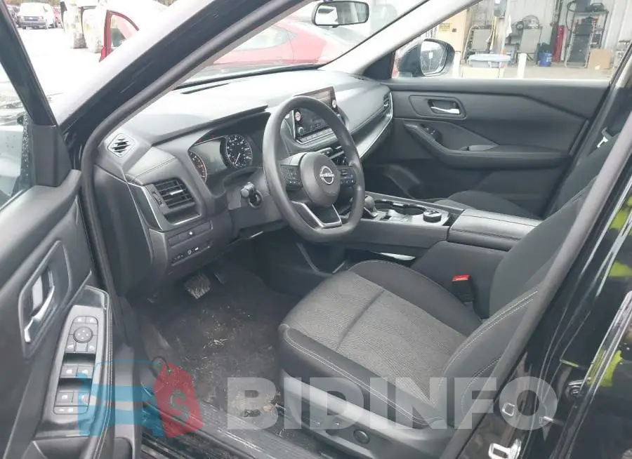 5N1BT3BB9RC673893 Photo# 5