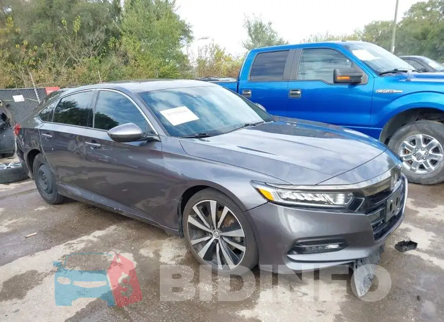 1HGCV1F32JA133118 Photo# 1
