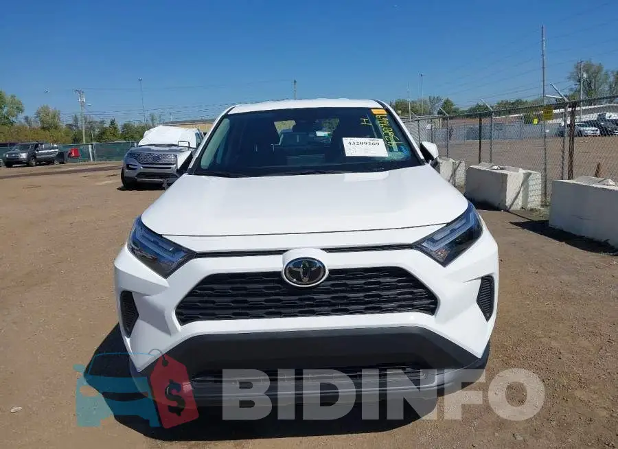 2T3G1RFV7SC556714 Photo# 13