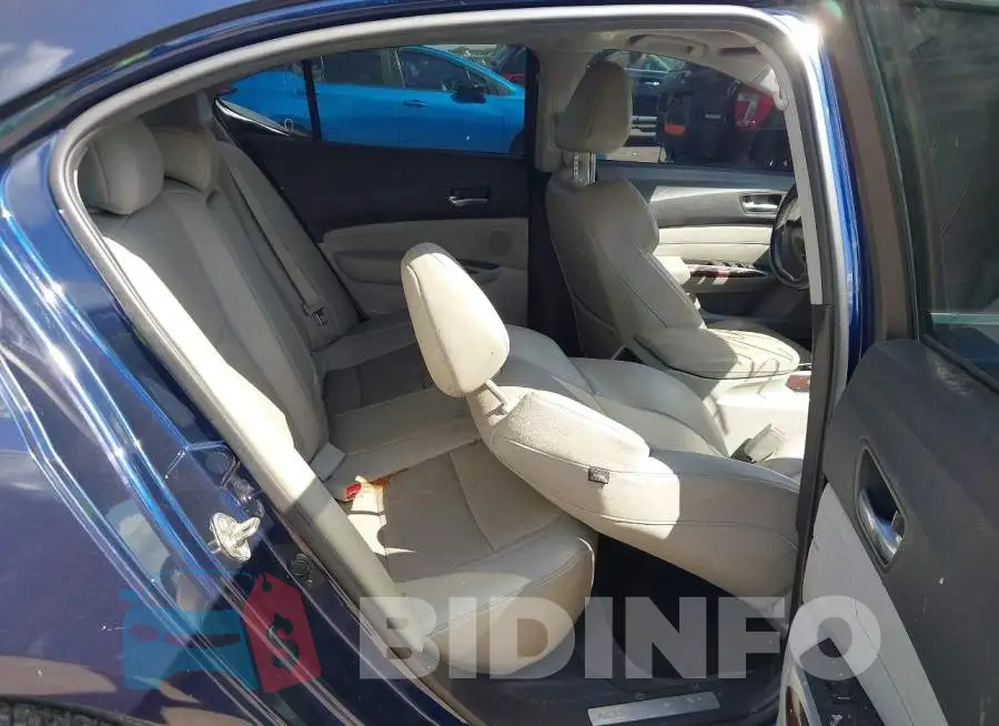19UUB1F50GA013714 Photo# 8