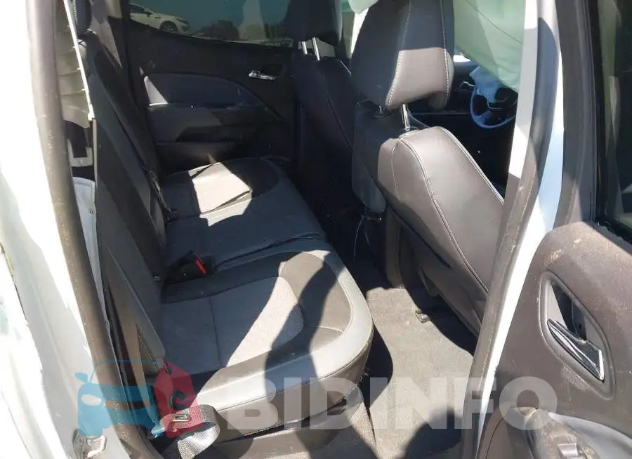 1GCGTDEN4M1182075 Photo# 8