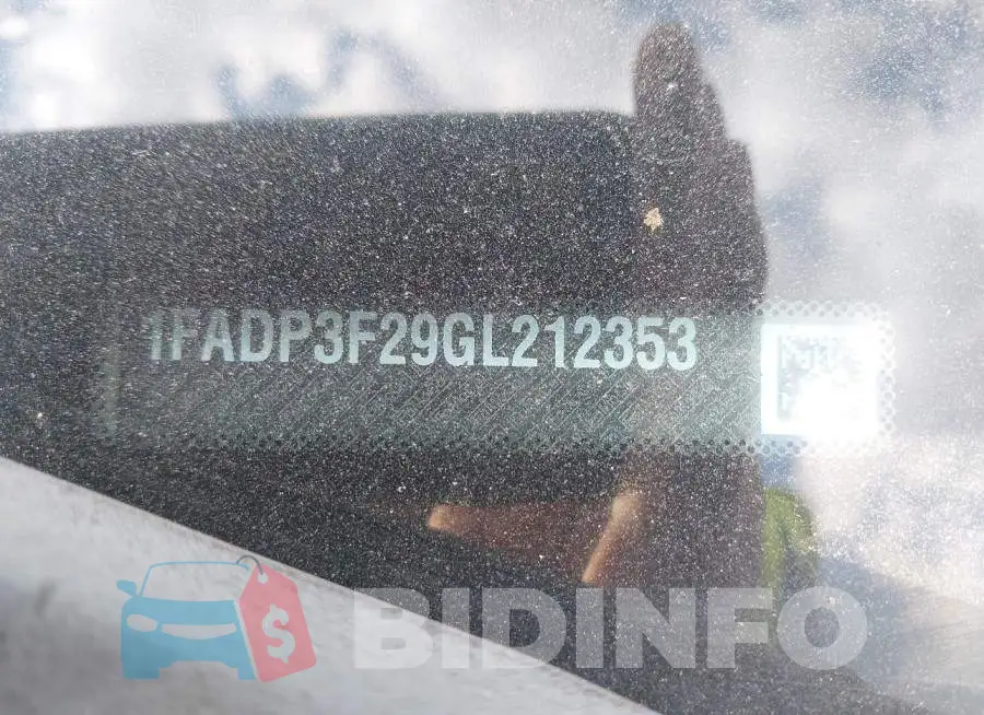 1FADP3F29GL212353 Photo# 9