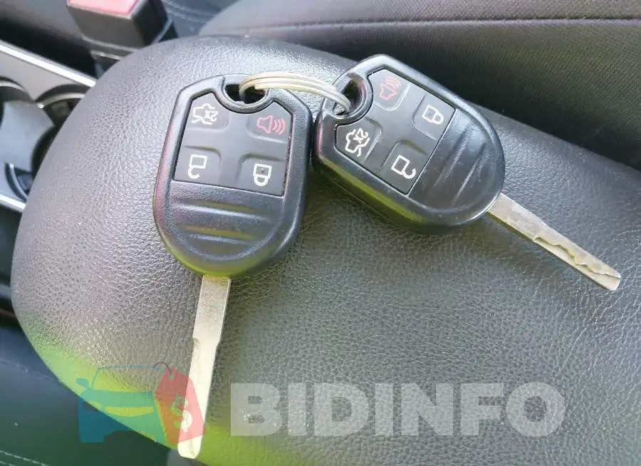 3FADP4EJ8HM169543 Photo# 11