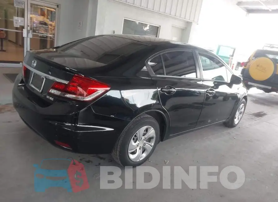 19XFB2F50FE083769 Photo# 4