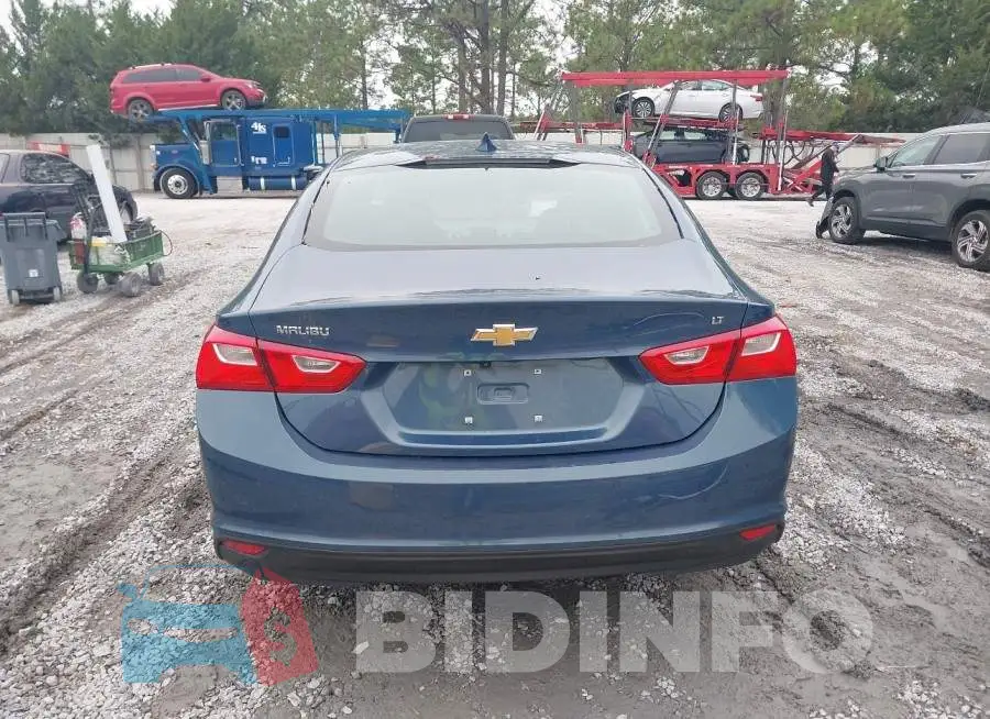 1G1ZD5ST0SF142213 Photo# 17