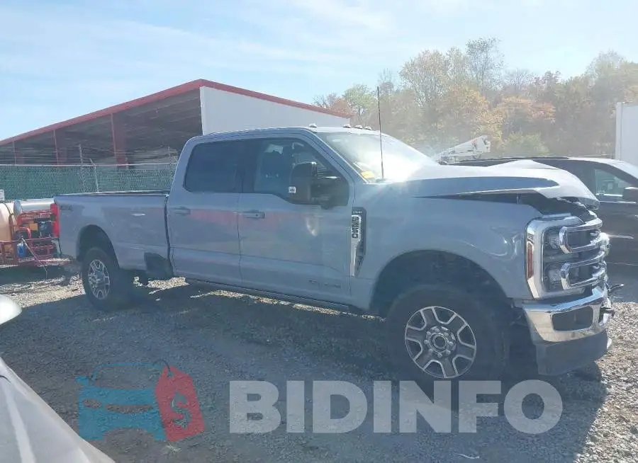 1FT8W2BT3RED73571 Photo# 14