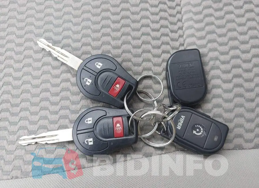 3N1CE2CP3HL352350 Photo# 11