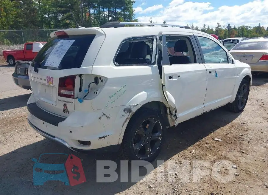 3C4PDCGB8LT272864 Photo# 4