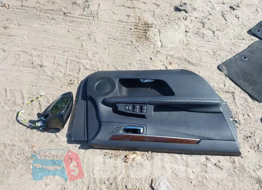 JTHBK1GG8F2202026 Photo# 12
