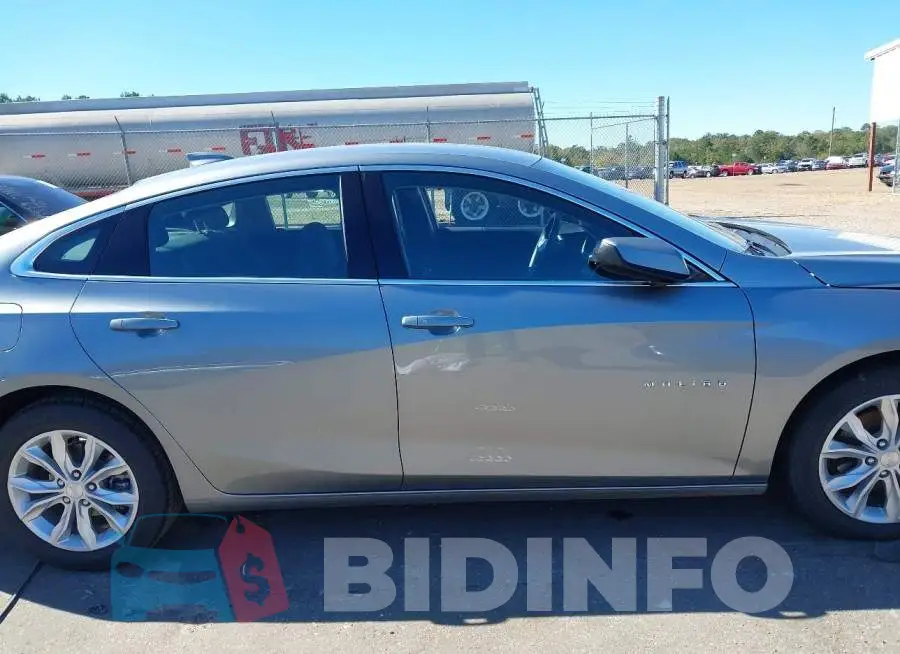 1G1ZD5ST6RF129539 Photo# 13