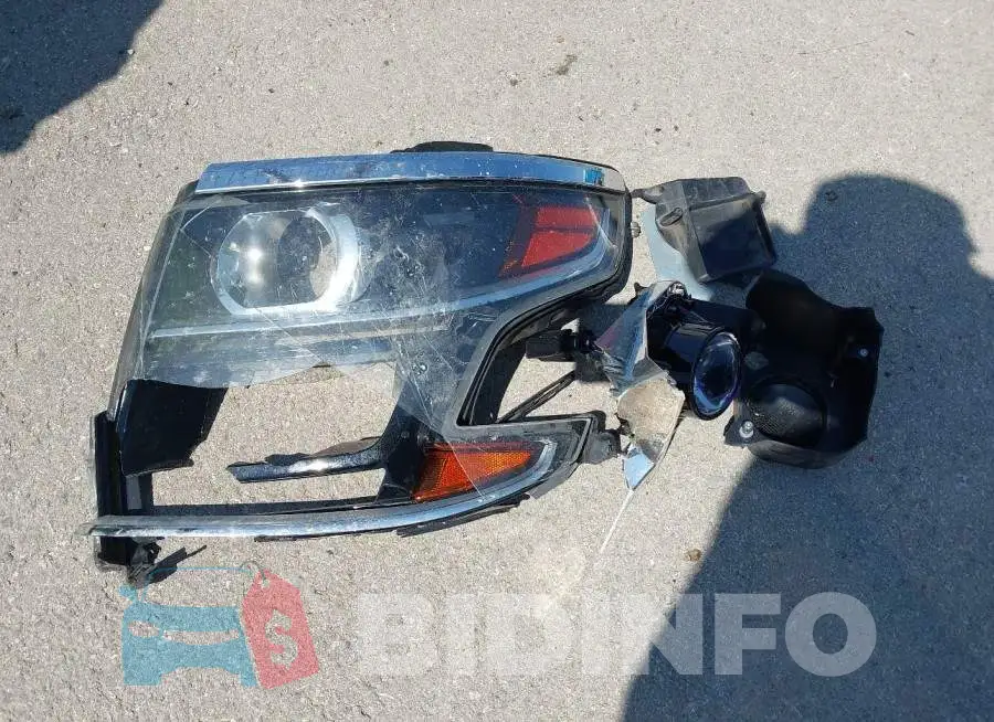 1GNSCJKC7FR142418 Photo# 12