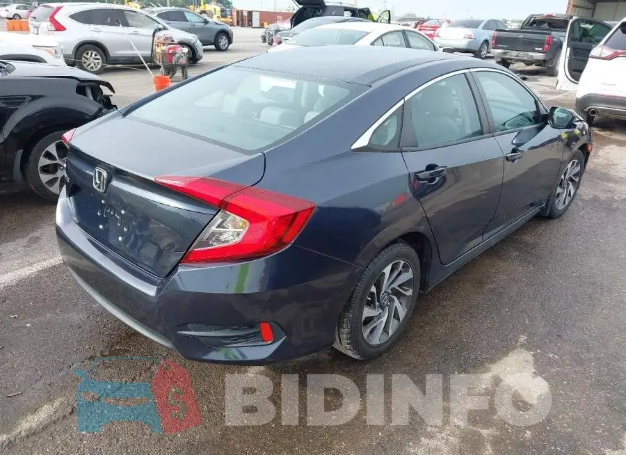 19XFC2F71GE073302 Photo# 4