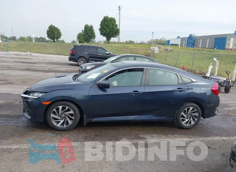 19XFC2F71GE073302 Photo# 14