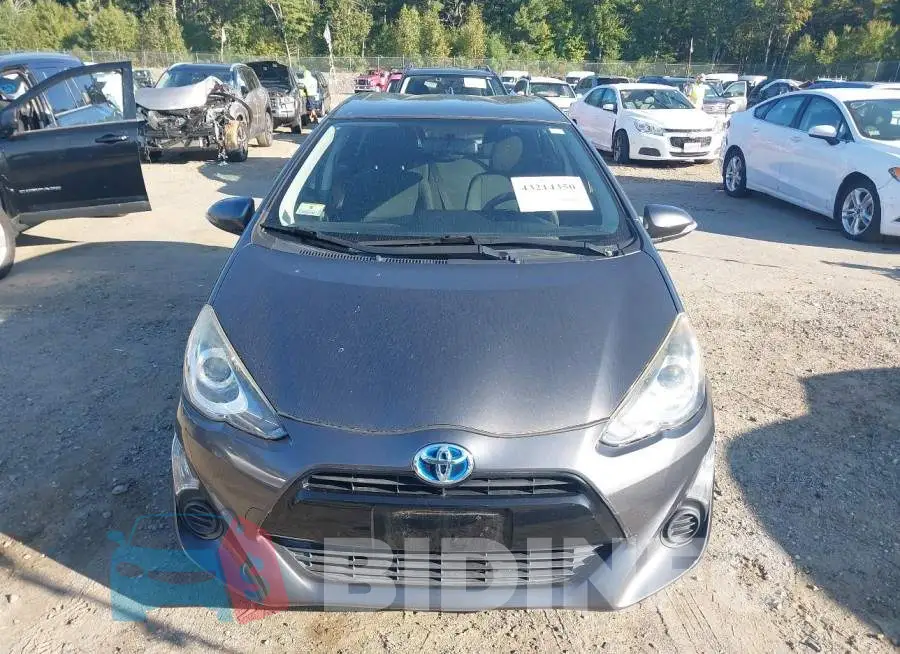 JTDKDTB35F1111152 Photo# 13