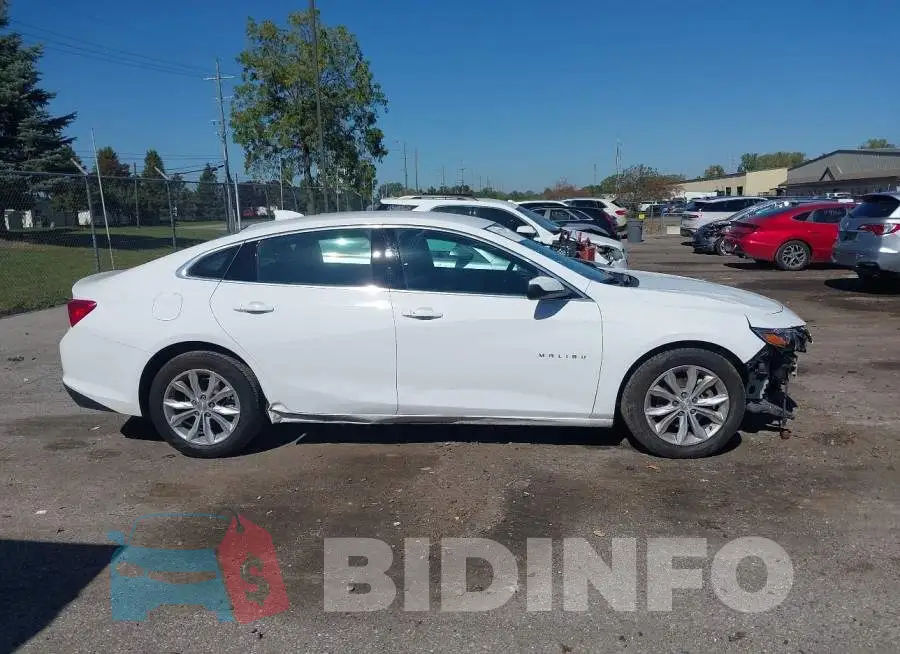 1G1ZD5ST1RF122613 Photo# 13