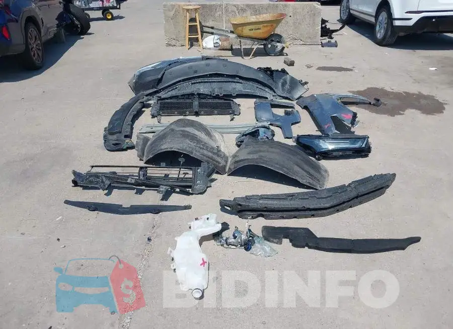 1GNERGKW6PJ118636 Photo# 12