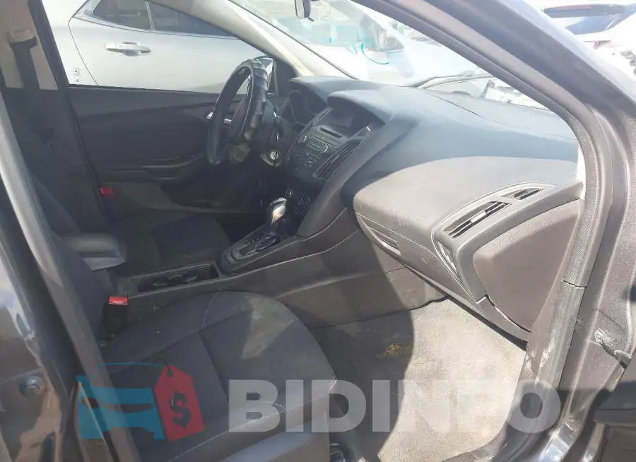 1FADP3F20FL206567 Photo# 5