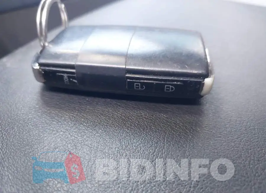 3MVDMBBL2MM204079 Photo# 11