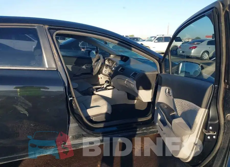 19XFB2F59FE090199 Photo# 5