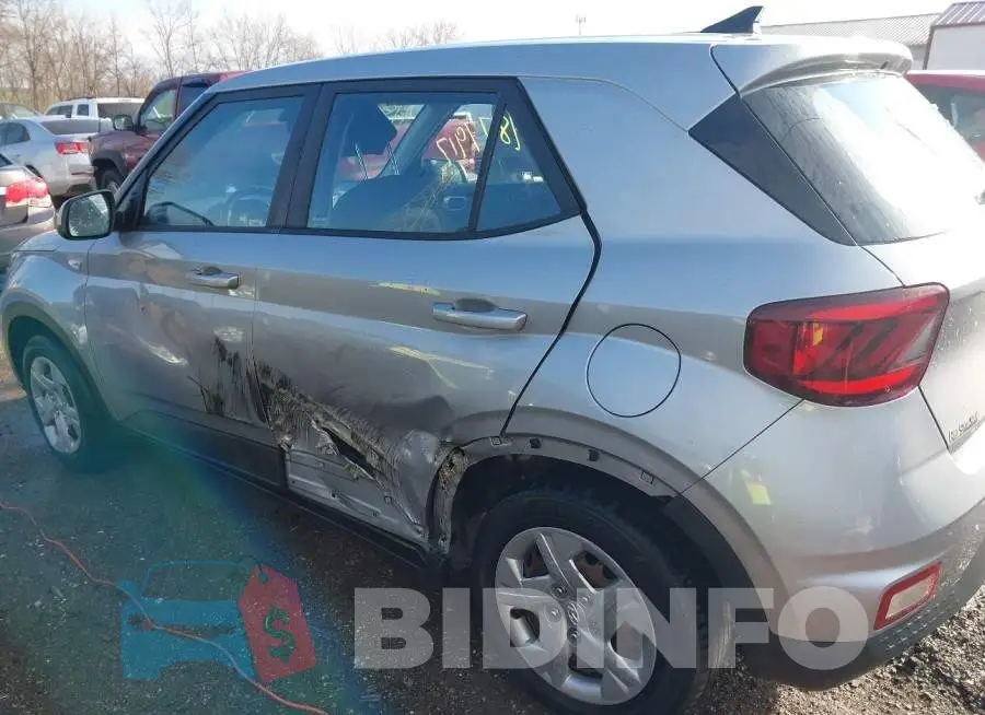 KMHRB8A32LU015682 Photo# 6