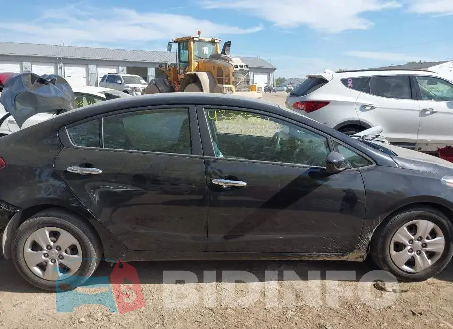 3KPFL4A79HE127384 Photo# 14