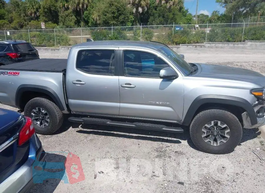3TMCZ5AN9PM614708 Photo# 13