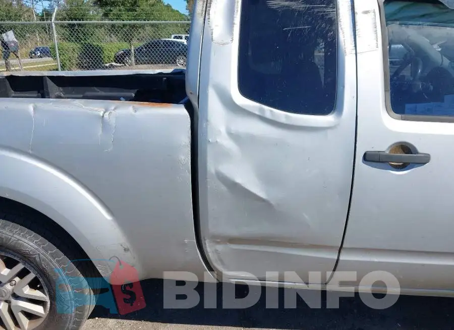 1N6BD0CT8HN737087 Photo# 21