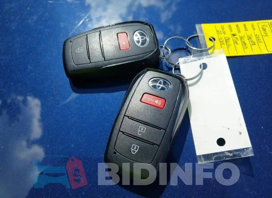 3TMLB5JN9SM100709 Photo# 11
