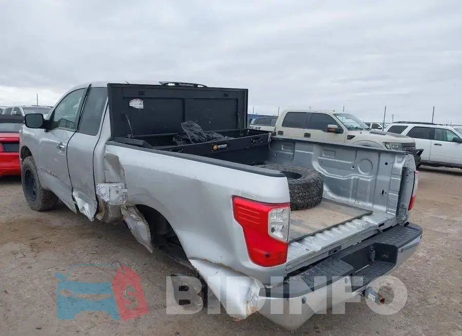1N6AA1C80JN504204 Photo# 6