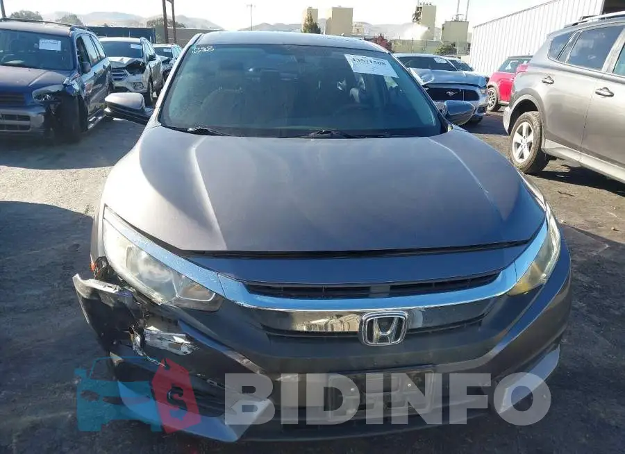 19XFC2F77HE228937 Photo# 12