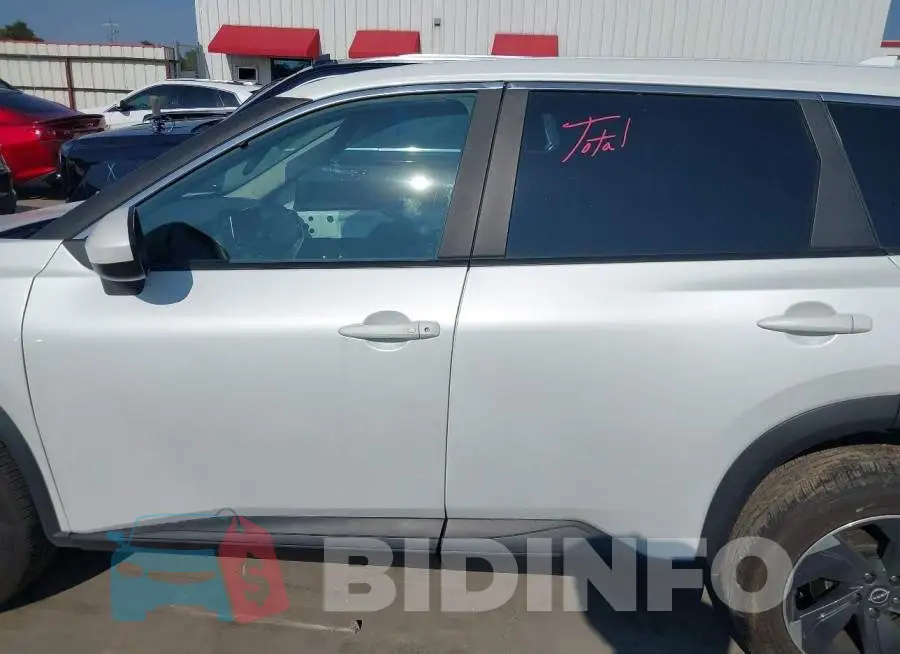 5N1BT3BA2RC679753 Photo# 14