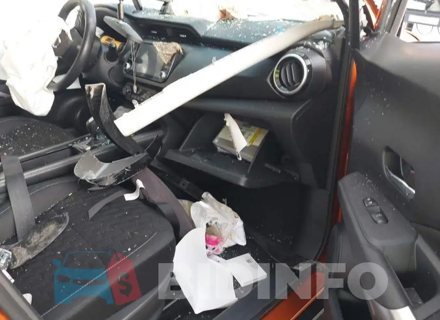 3N1CP5CV9ML515037 Photo# 5