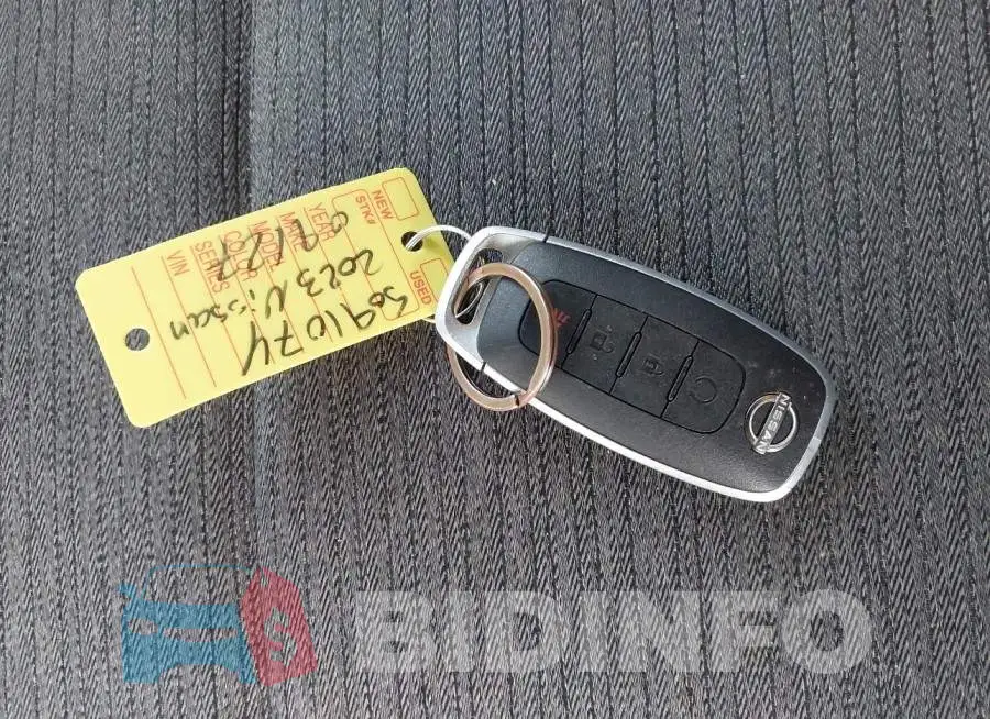 5N1BT3BA6PC761143 Photo# 11