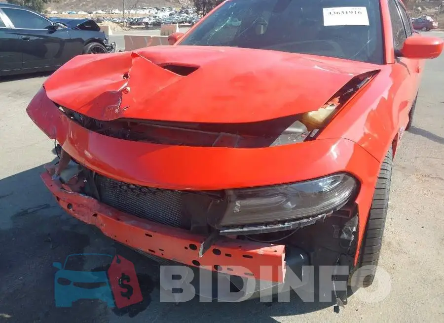 2C3CDXGJ2KH742332 Photo# 18