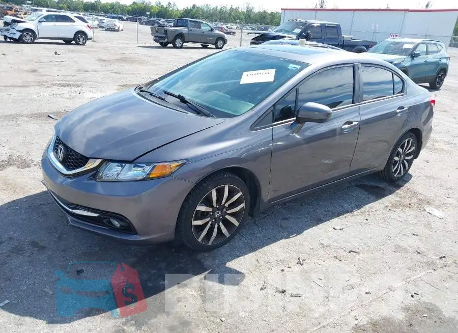 2HGFB2F96FH517377 Photo# 2