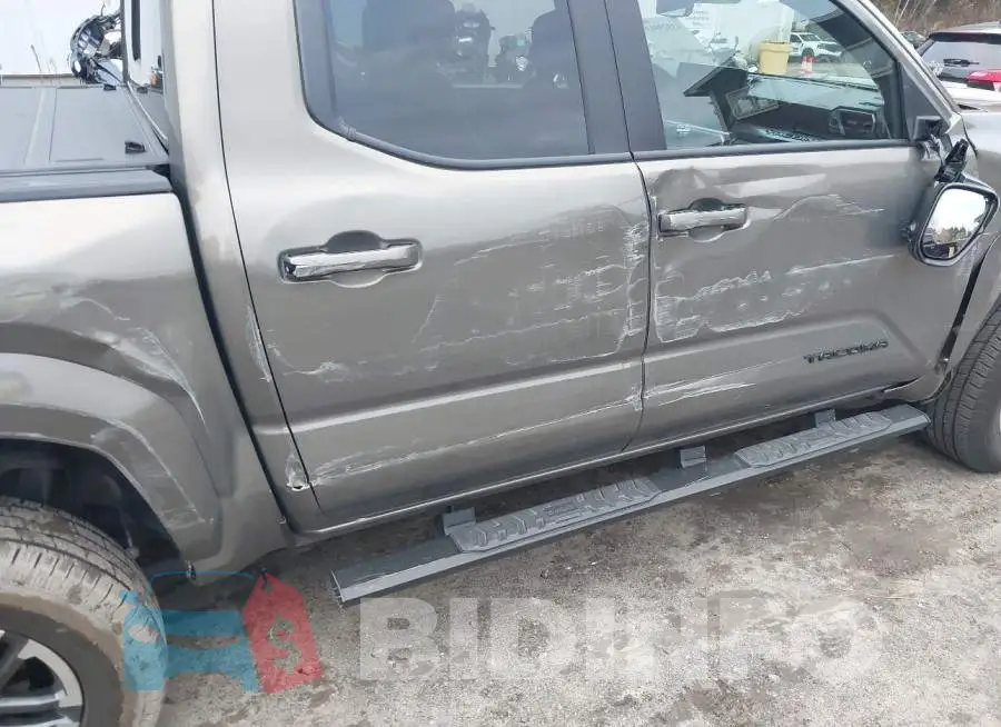 3TMLB5JN9SM094118 Photo# 6