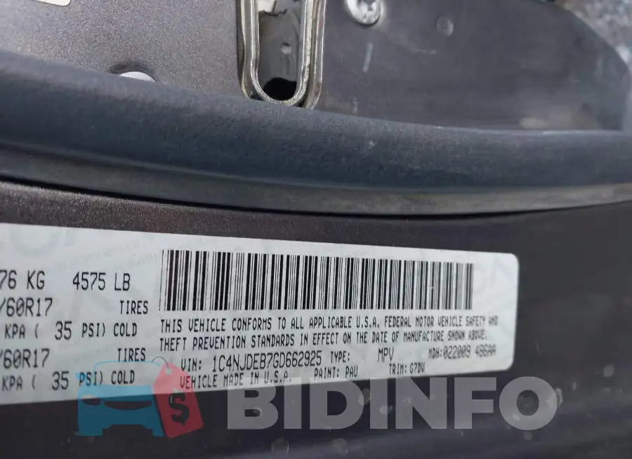 1C4NJDEB7GD662925 Photo# 9