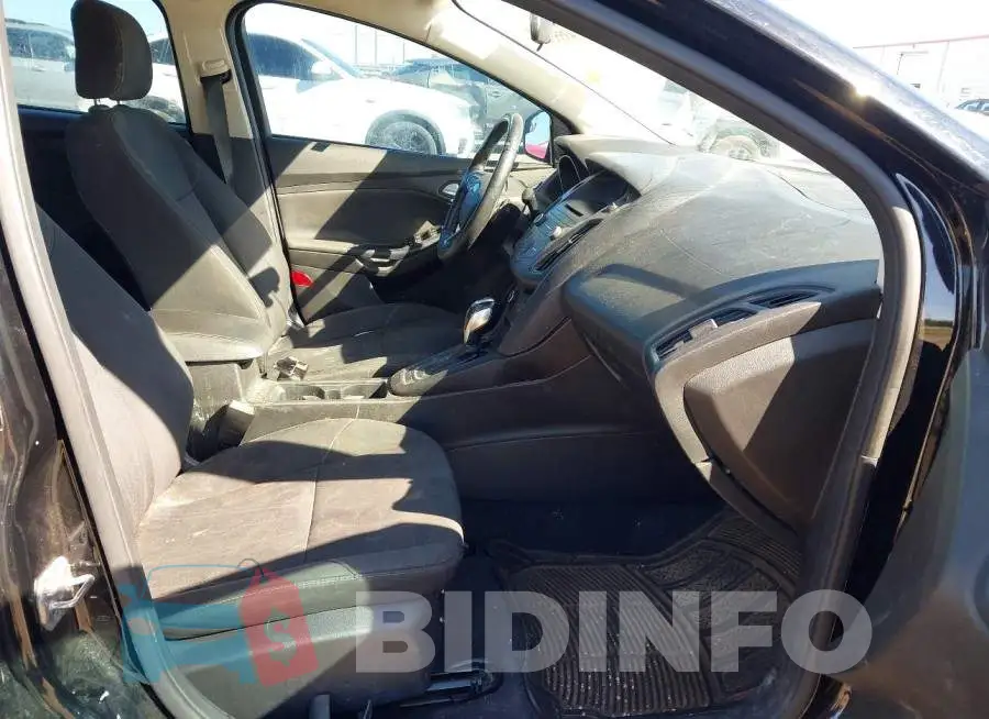 1FADP3F26GL267648 Photo# 5