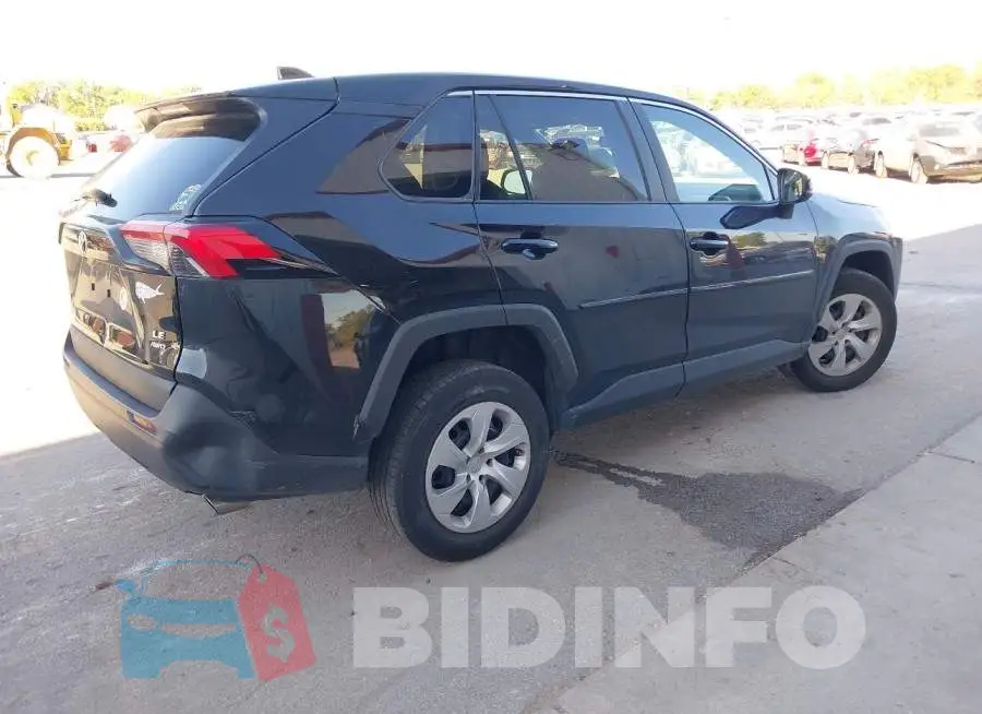 2T3F1RFV6PW330469 Photo# 4