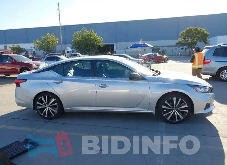 1N4BL4CV6LC230181 Photo# 13