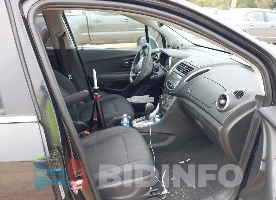 3GNCJLSB2FL227669 Photo# 5