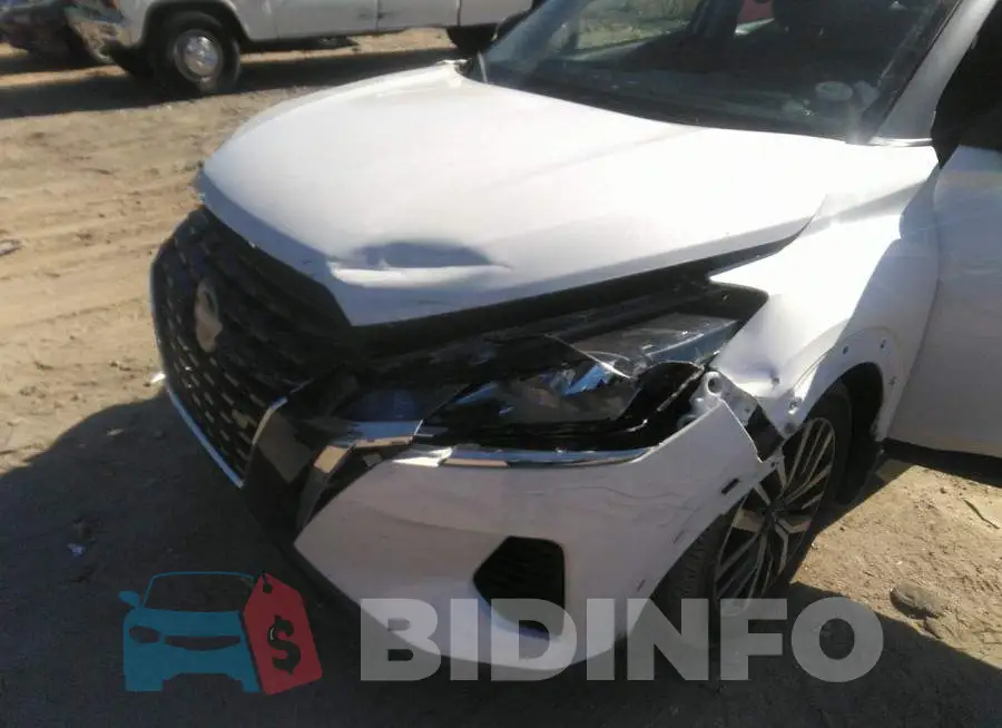 3N1CP5CV5PL548024 Photo# 17