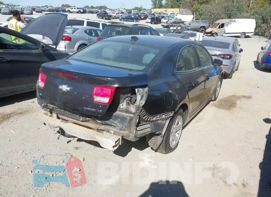 1G11B5SL5FF137324 Photo# 4