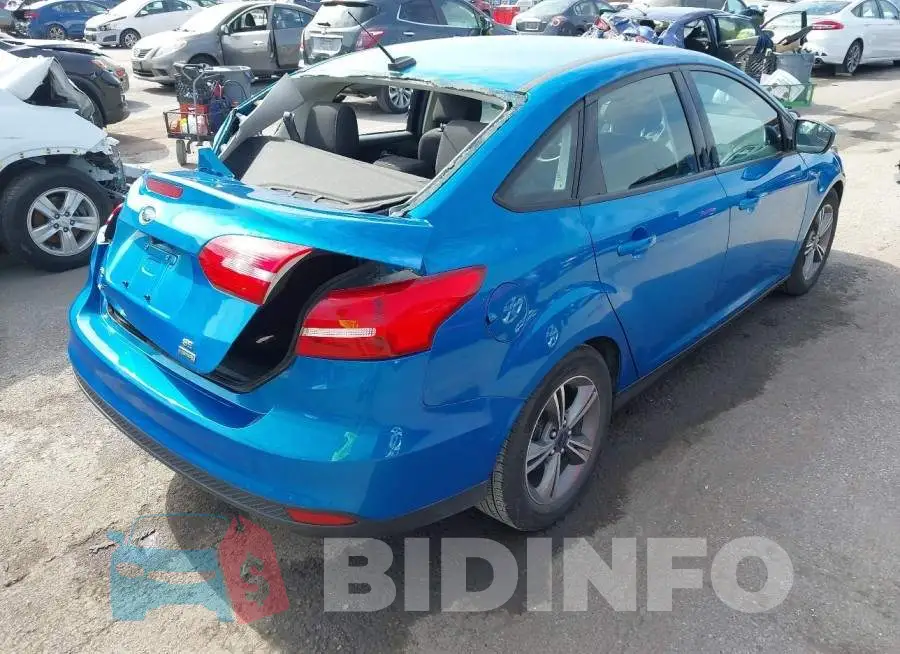1FADP3FE2GL333980 Photo# 4