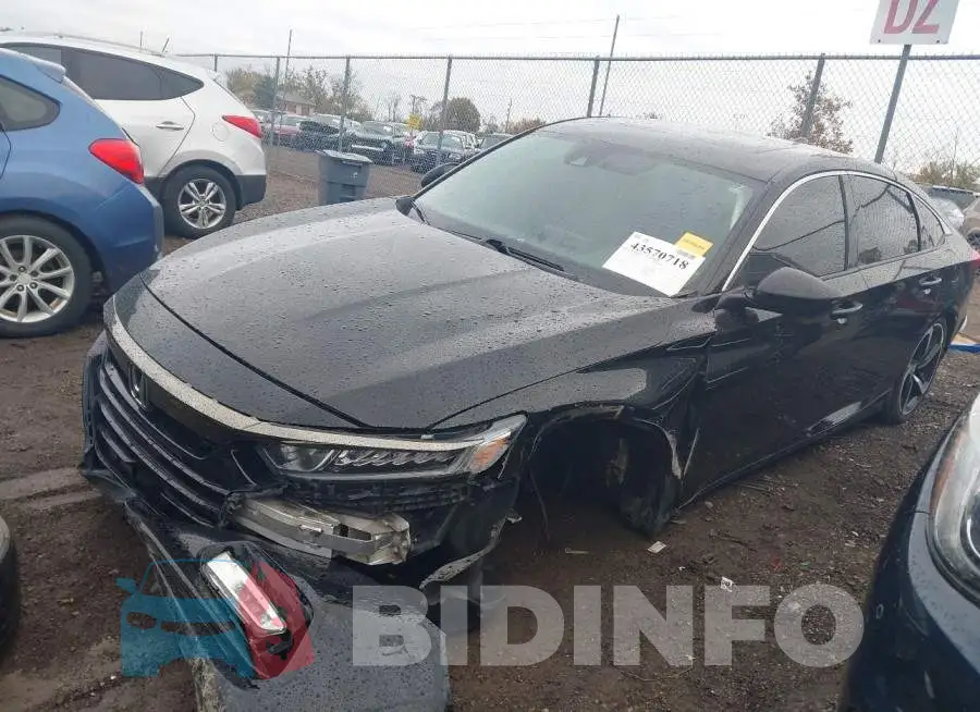 1HGCV2F35KA027589 Photo# 2