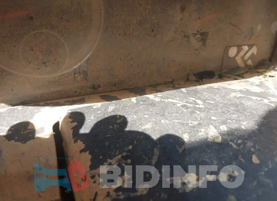 1C6RR6FG3JS100708 Photo# 7