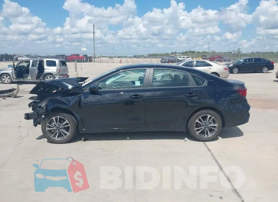 3KPF24AD9RE725436 Photo# 13