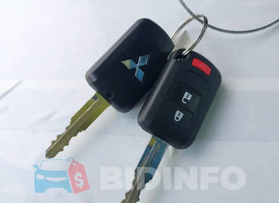 ML32FUFJ3RHF16078 Photo# 11