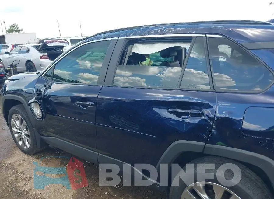 2T3C1RFV8RW320659 Photo# 21